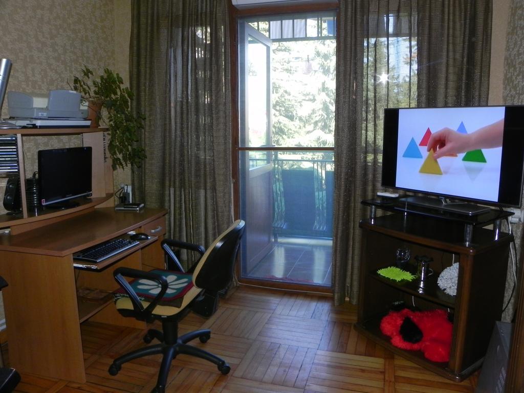 Comfortable Apartment In Μπατούμι Εξωτερικό φωτογραφία